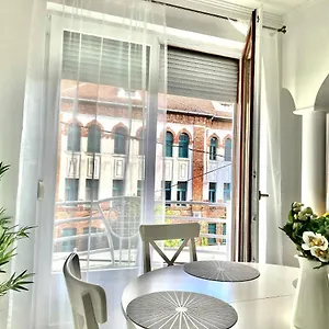 Mirell Apartament